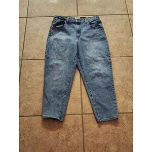 Levis Silvertab Mom Jean Size 32 Denim Jeans *Read Description*